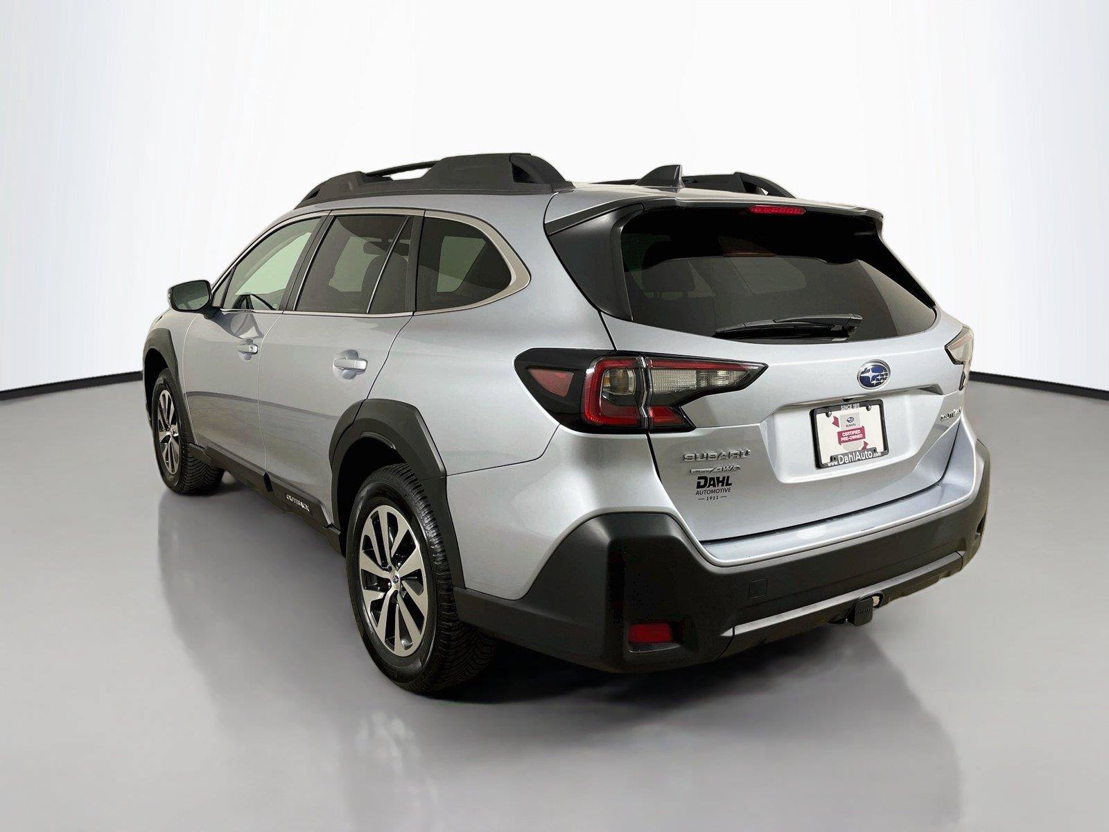 Used 2024 Subaru Outback Premium AWD/4WD image 10