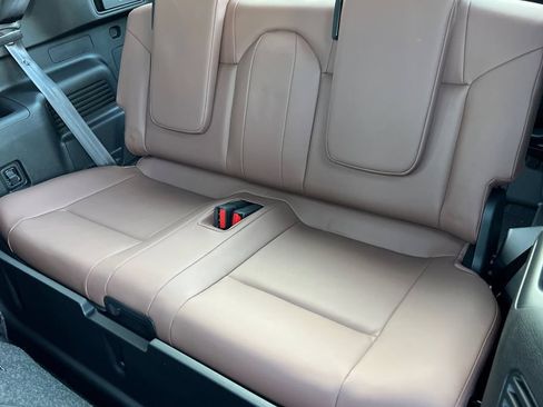 New 2026 Mitsubishi Outlander SEL FWD image 16