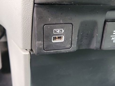 Used 2023 Honda Odyssey Touring image 28