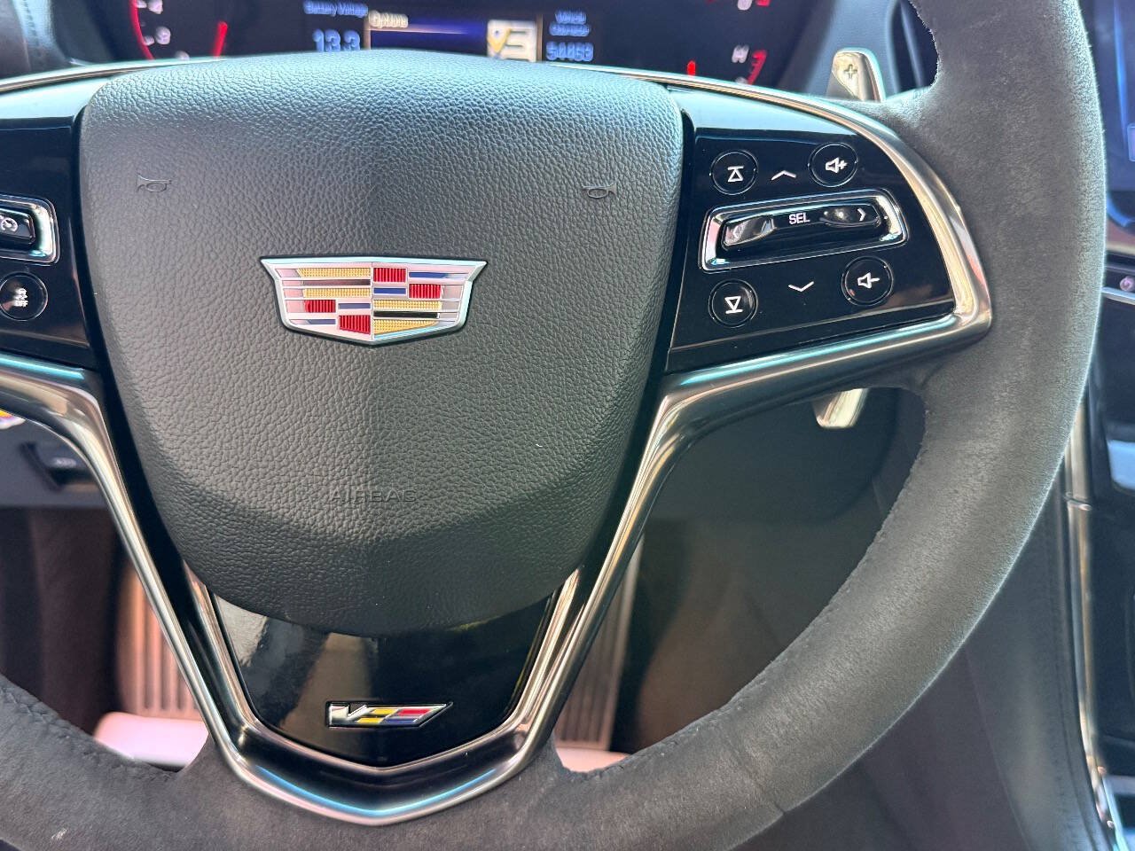 Used 2017 Cadillac ATS V w/ Luxury Package RWD image 26