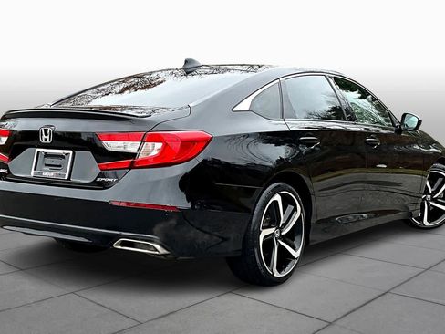 Used 2019 Honda Accord Sport image 12