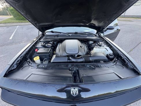 Used 2010 Dodge Challenger R/T RWD image 29