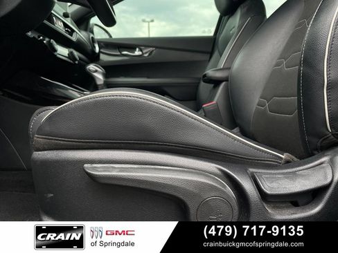 Used 2022 Kia Forte GT-Line w/ GT-Line Premium Package FWD image 10