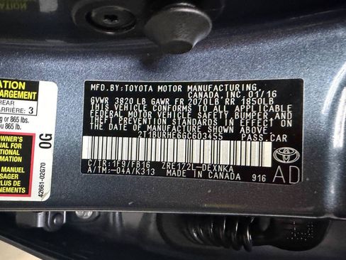 Used 2016 Toyota Corolla LE FWD image 29
