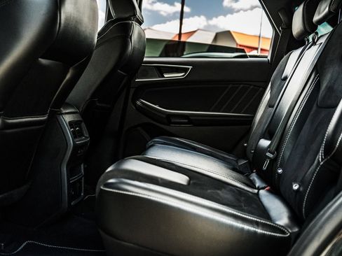 Used 2023 Ford Edge ST w/ Equipment Group 401A AWD/4WD image 32