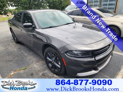 Used 2022 Dodge Charger SXT w/ Blacktop Package