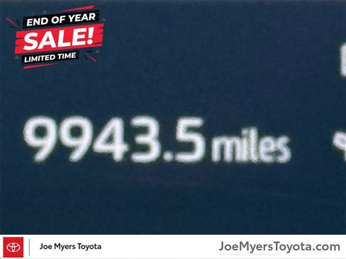 Used 2024 Toyota Sequoia SR5 image 10