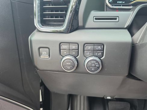 Used 2022 GMC Sierra 1500 Denali AWD/4WD image 21
