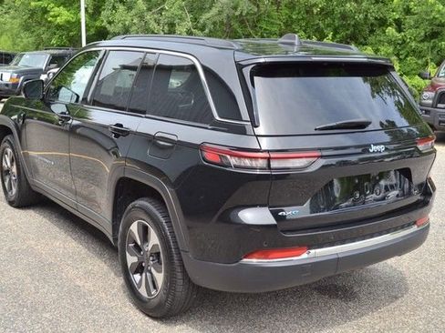 Used 2024 Jeep Grand Cherokee Limited 4xe AWD/4WD image 6