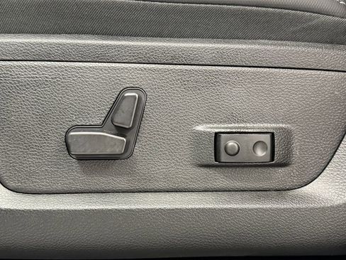 Used 2026 RAM 2500 Rebel image 29