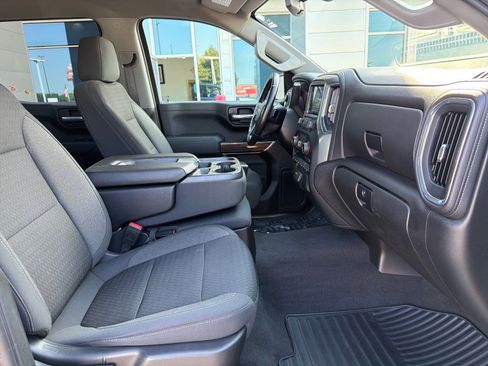 Used 2021 Chevrolet Silverado 1500 LT AWD/4WD image 26