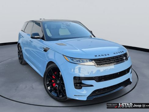 Used 2025 Land Rover Range Rover Sport Dynamic SE AWD/4WD image 3
