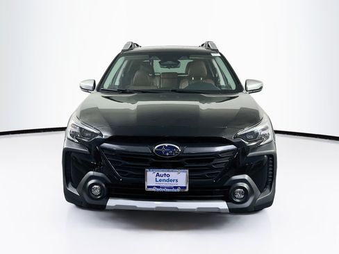 Used 2023 Subaru Outback Touring AWD/4WD image 2