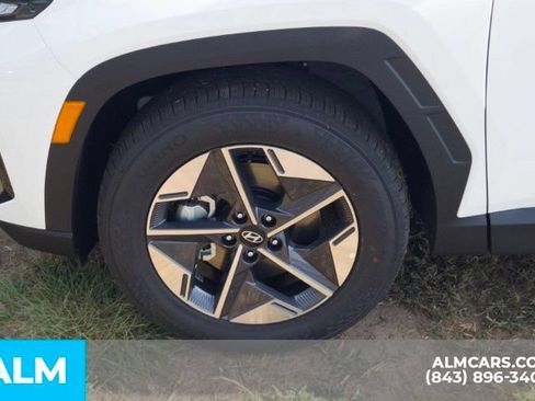 Used 2026 Hyundai Tucson SEL FWD image 14