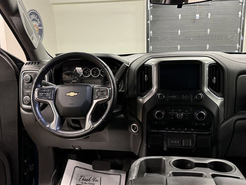 Used 2021 Chevrolet Silverado 1500 LT w/ Z71 Off-Road Package image 29