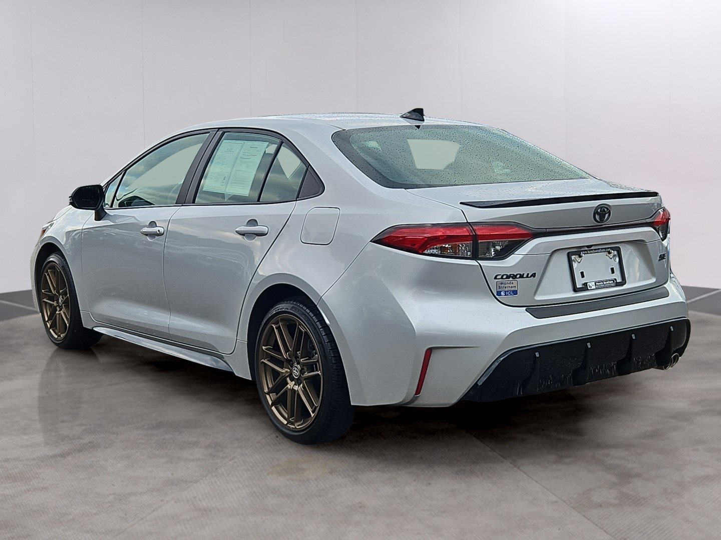Used 2024 Toyota Corolla Sedan w/ SE Convenience Package FWD image 28