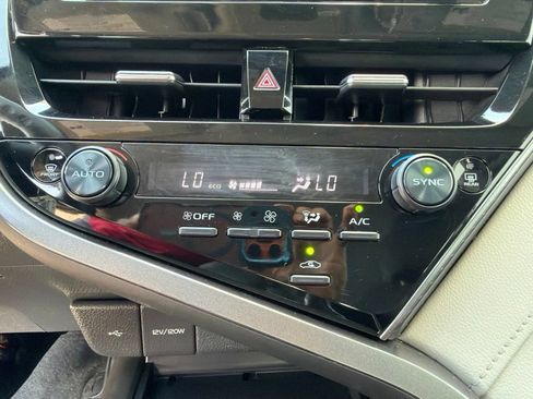 Used 2024 Toyota Camry LE FWD image 16
