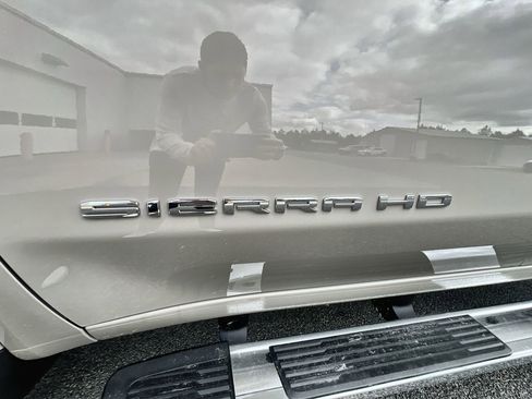 New 2026 GMC Sierra 2500 SLE w/ SLE Value Package; image 63