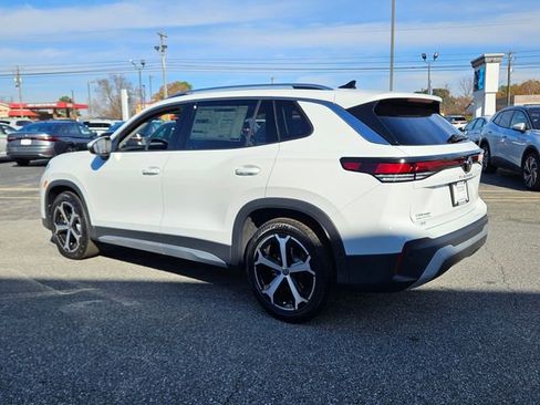 New 2026 Volkswagen Tiguan SE image 9