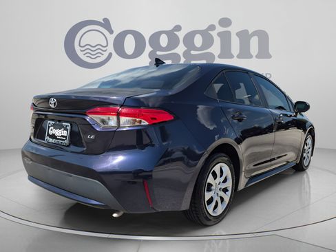 Used 2022 Toyota Corolla LE FWD image 6