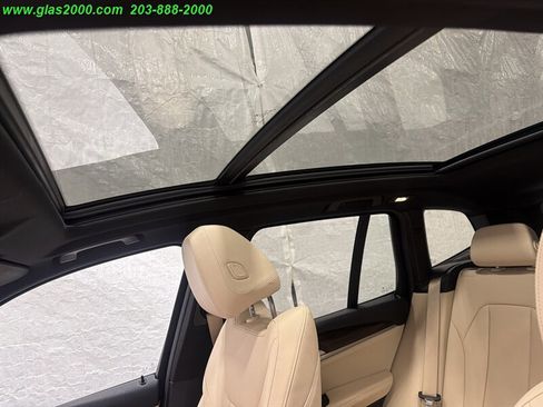 Used 2019 BMW X3 xDrive30i w/ Convenience Package AWD/4WD image 12