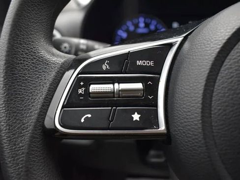 Used 2024 Kia Forte LXS FWD image 23