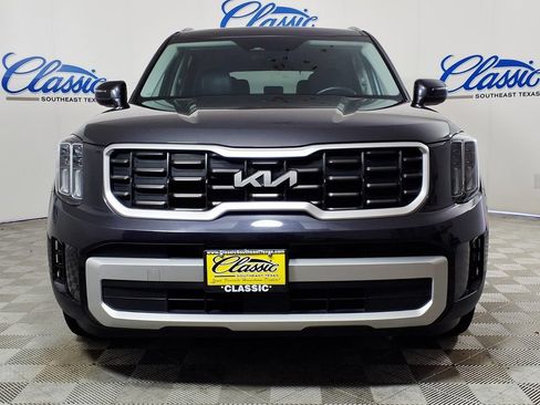 Used 2025 Kia Telluride S AWD/4WD image 3
