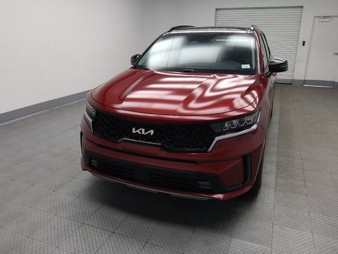 Used 2022 Kia Sorento EX w/ Panoramic Sunroof Package FWD image 15