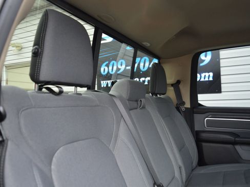 Used 2019 RAM 1500 Big Horn image 22