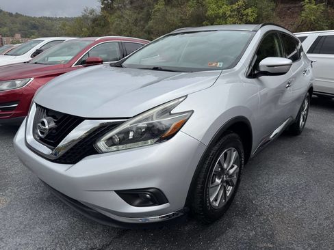 Used 2018 Nissan Murano SV image 1