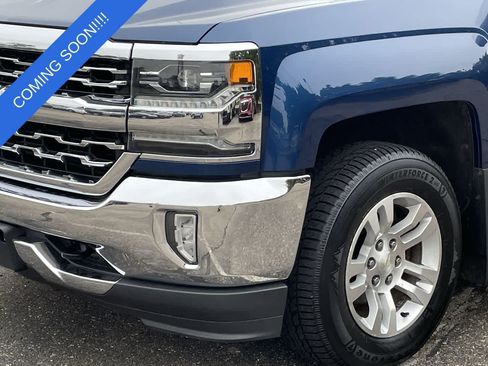 Used 2017 Chevrolet Silverado 1500 LTZ AWD/4WD image 33
