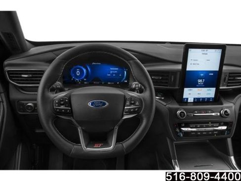 Used 2022 Ford Explorer ST w/ Equipment Group 401A AWD/4WD image 8