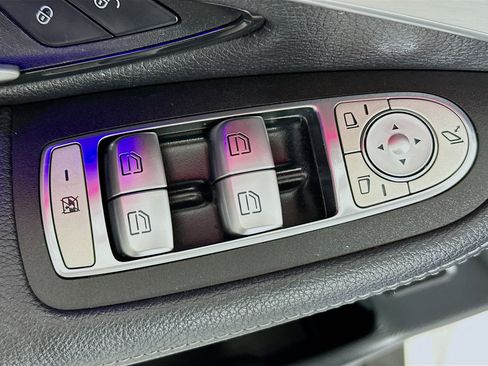 Used 2023 Mercedes-Benz GLC 300 4MATIC Coupe image 14