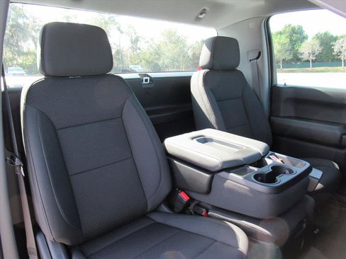 New 2025 Chevrolet Silverado 1500 W/T image 9