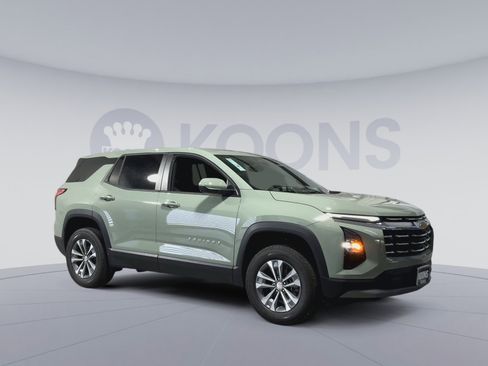 New 2026 Chevrolet Equinox LT w/ LPO, Floor Liner Package image 2