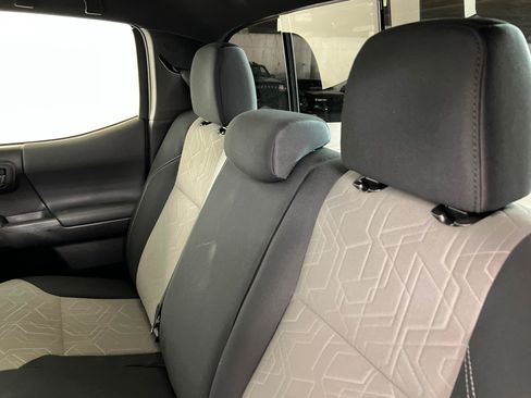 Certified 2023 Toyota Tacoma TRD Sport AWD/4WD image 21
