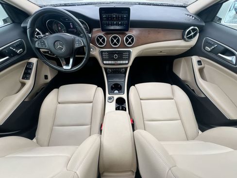Used 2019 Mercedes-Benz GLA 250 4MATIC image 15