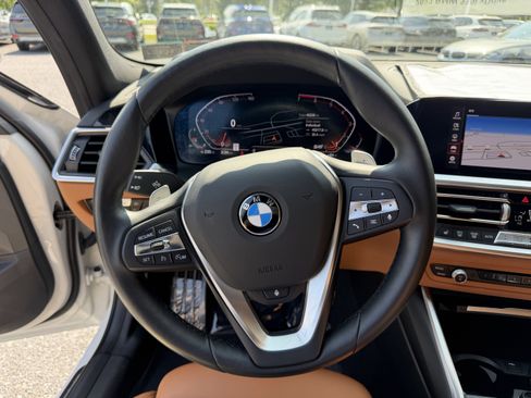 Used 2022 BMW 330i xDrive Sedan w/ Premium Package 2 AWD/4WD image 13