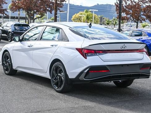 Certified 2026 Hyundai Elantra Sport FWD image 7