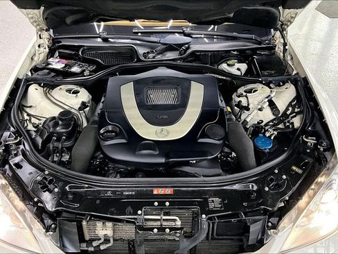 Used 2009 Mercedes-Benz S 550 4MATIC image 32