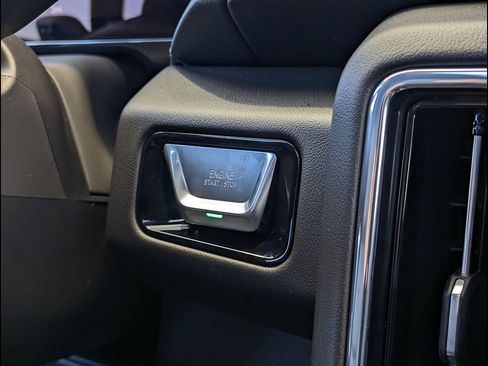 New 2026 GMC Yukon Denali w/ Advanced Technology Package AWD/4WD image 25
