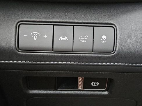 Used 2023 Hyundai Santa Fe Limited image 18