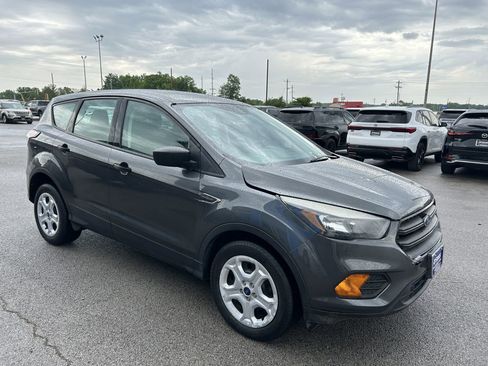Used 2018 Ford Escape S FWD image 2