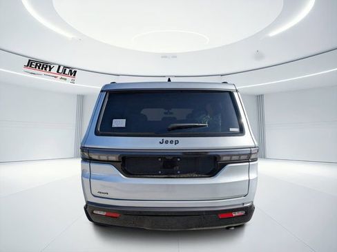 New 2026 Jeep Grand Wagoneer Limited w/ Premium Group II AWD/4WD image 4