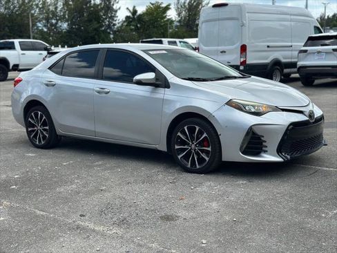 Used 2018 Toyota Corolla SE FWD image 9