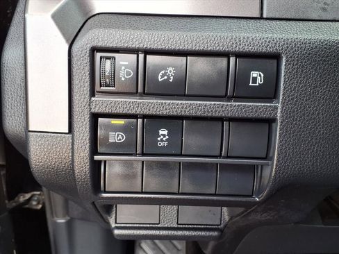 Certified 2025 Toyota 4Runner SR5 image 21