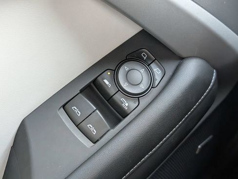 Used 2023 Chevrolet Camaro LT w/ Technology Package RWD image 18