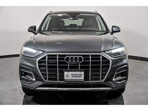 Used 2021 Audi Q5 2.0T Premium Plus w/ Premium Plus Package AWD/4WD image 4