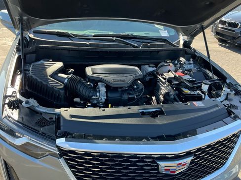 Used 2025 Cadillac XT6 Premium Luxury FWD image 22