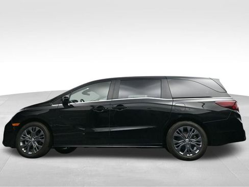 Used 2026 Honda Odyssey Touring image 35